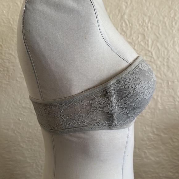 Victoria’s Secret Pink Gray Floral Lace Bandeau Small Bralette - Picture 8 of 12
